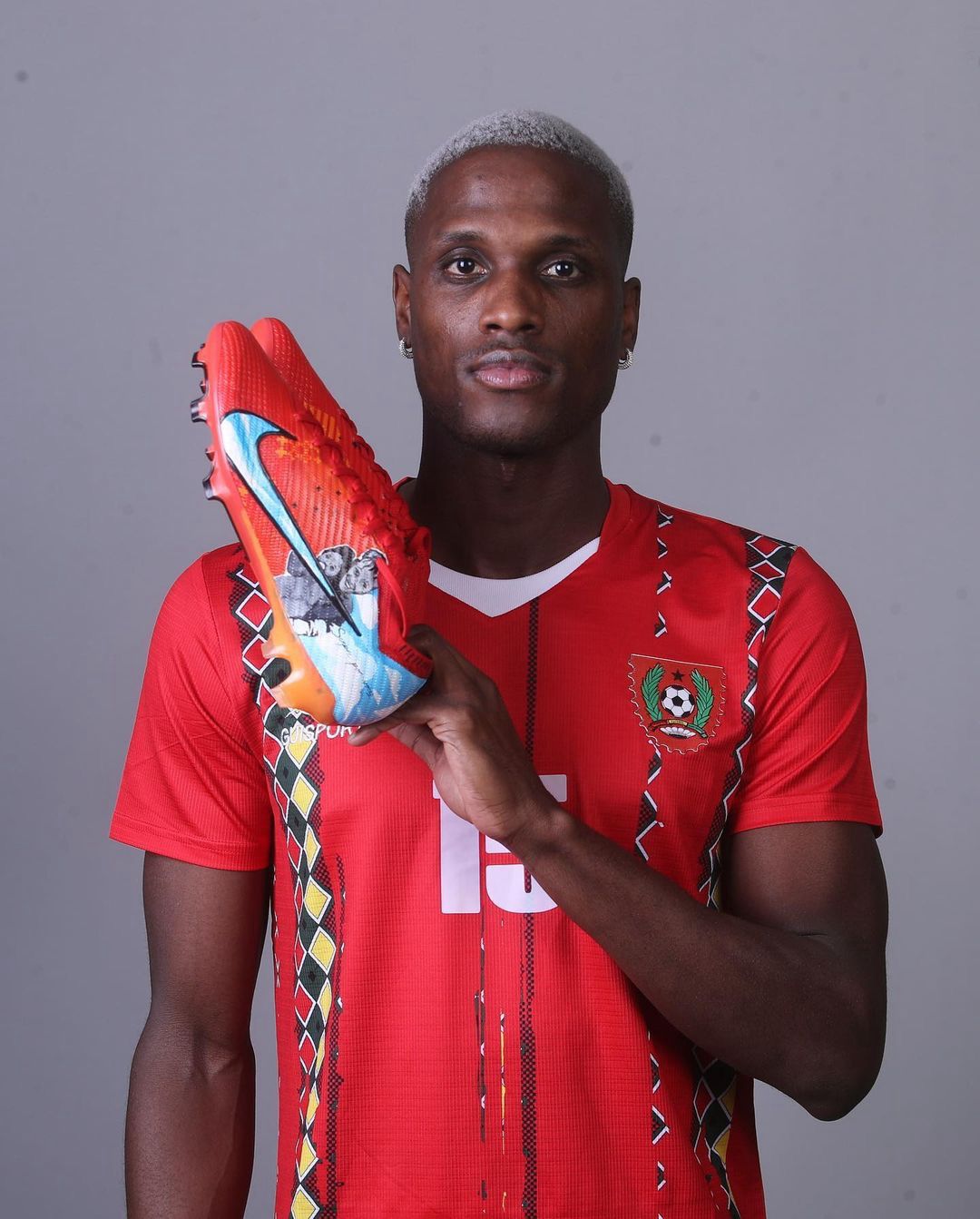 Jefferson Encada prepara CAN: 