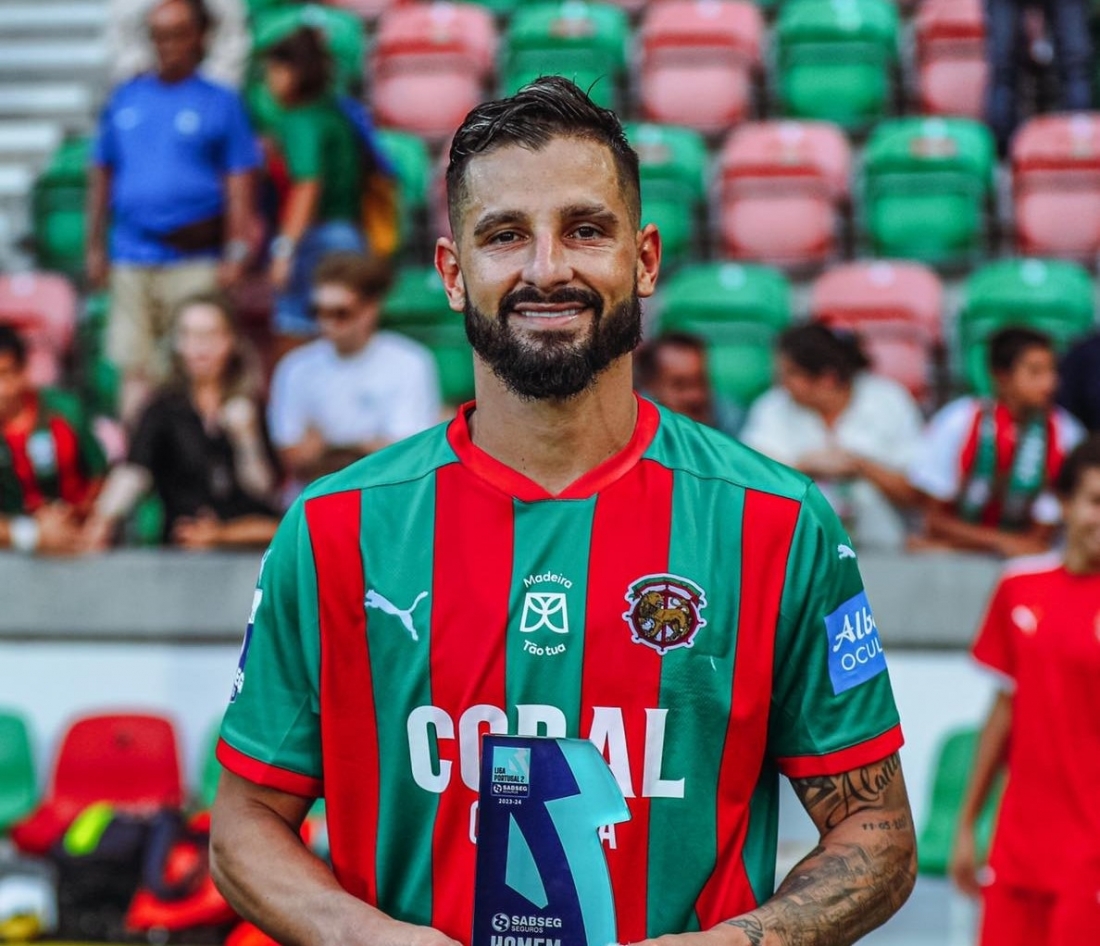 Platiny scores in Mar�timo's Cup Victory 