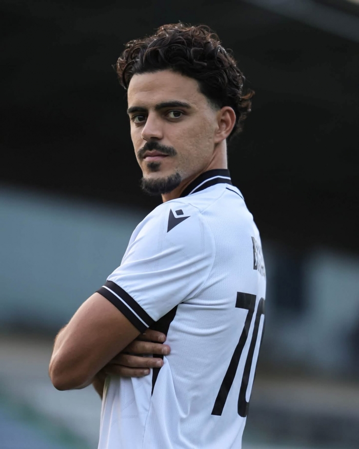 Benny muda-se de Angola para a Arm�nia 