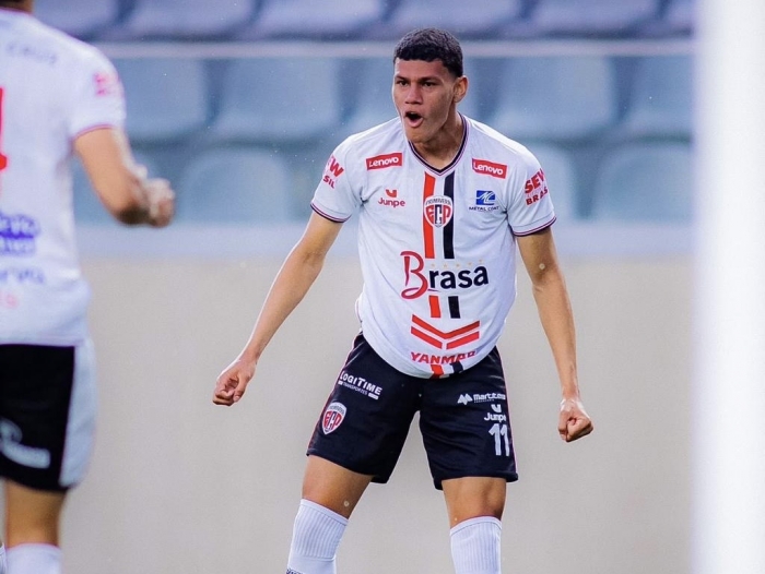 Hat-trick de Kauan Cunha carimba apuramento do Primavera 