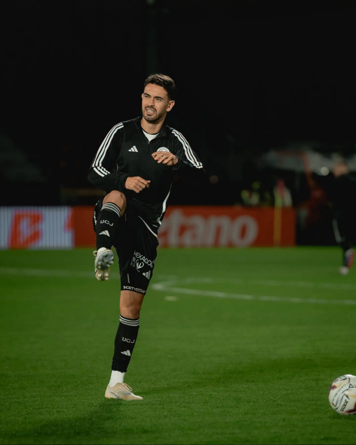 Pedro Pinho titular e vit�ria no d�rbi de Cluj