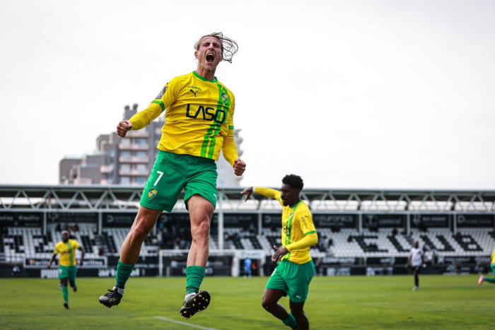 Rodrigo Matos decisivo na festa da Ta�a