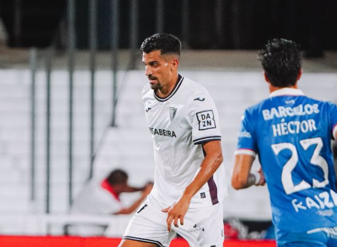 Anthony Correia ajuda a nova clean-sheet do Ac. Viseu