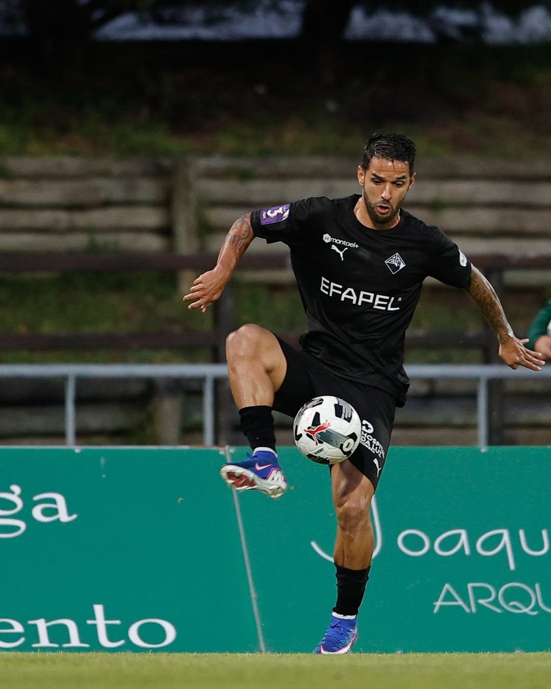 Candeias ajuda Acad�mica a regressar � Liga 2