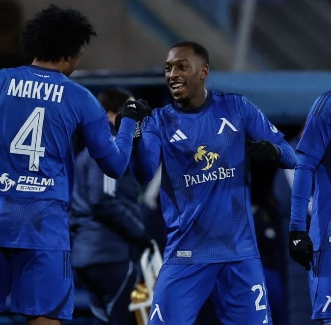 Duas assist�ncias de Aldair na Bulg�ria 