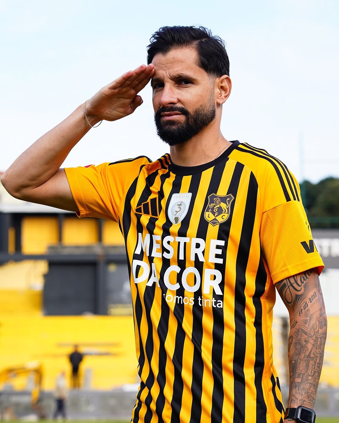 Higor Platiny � refor�o do Lusit�nia de Lourosa