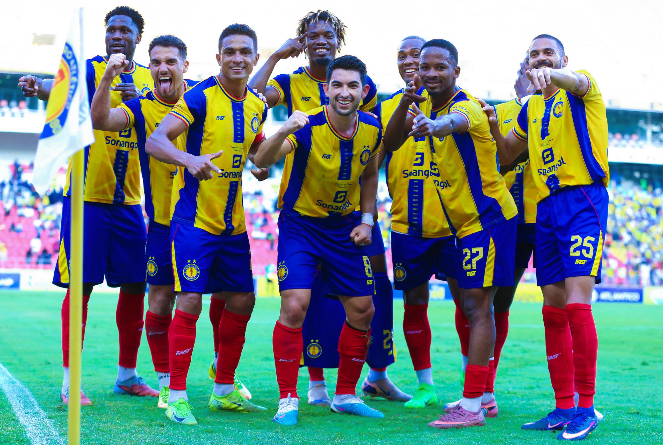 Jonathan Toro d� vit�ria ao Petro Luanda